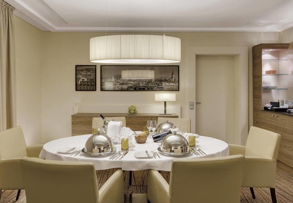 Courtyard By Marriott Linz Ξενοδοχείο Εξωτερικό φωτογραφία