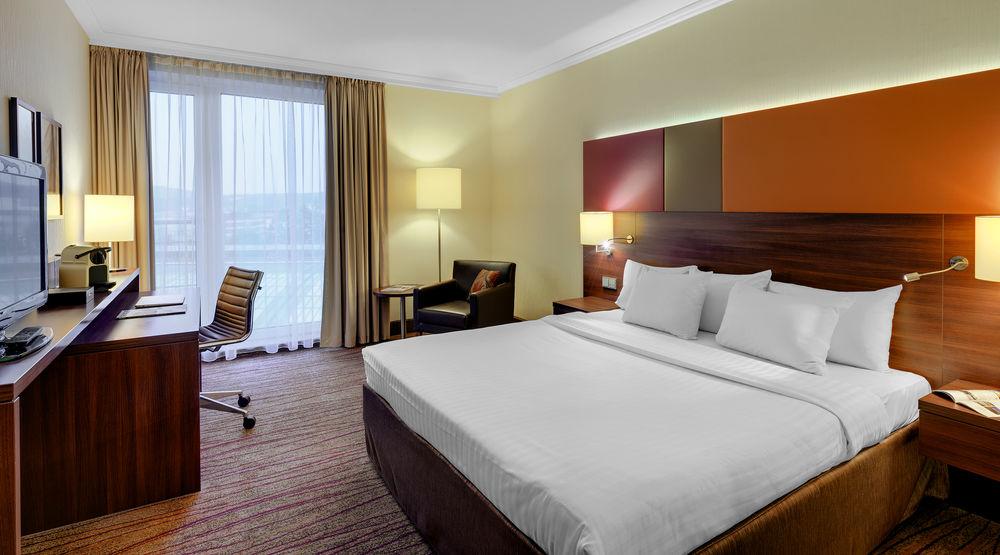 Courtyard By Marriott Linz Ξενοδοχείο Εξωτερικό φωτογραφία