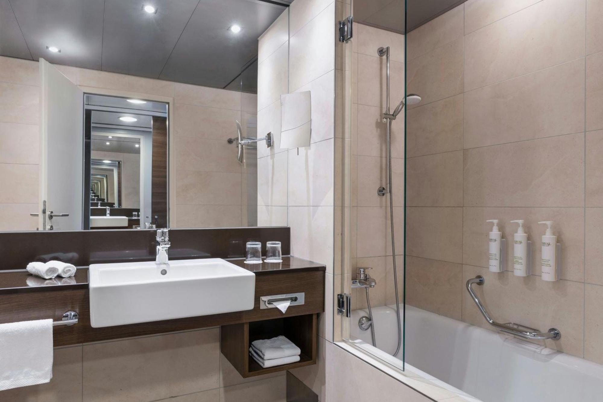 Courtyard By Marriott Linz Ξενοδοχείο Εξωτερικό φωτογραφία