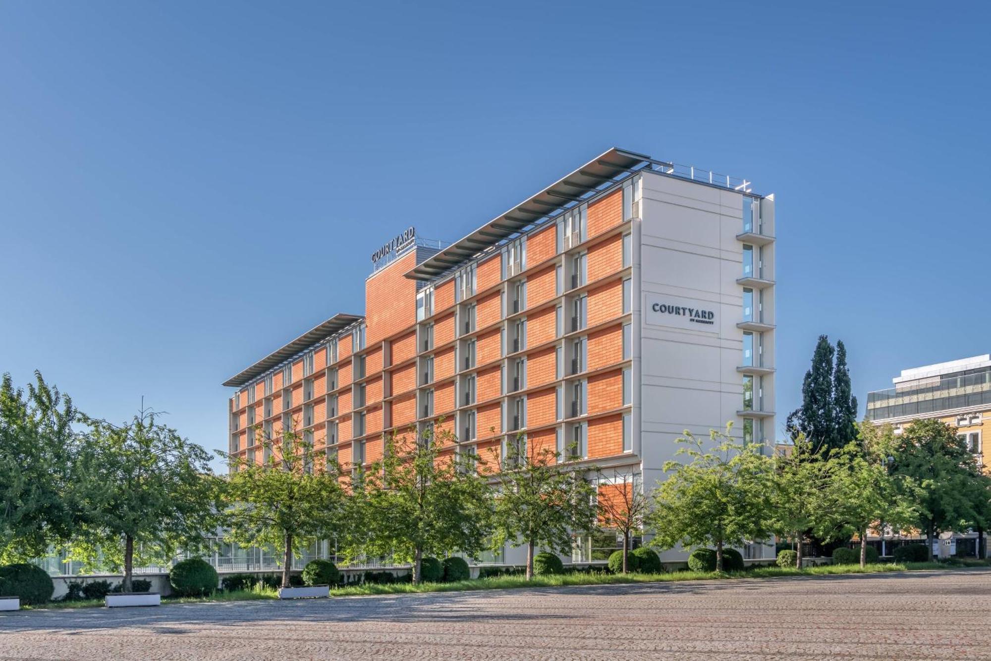 Courtyard By Marriott Linz Ξενοδοχείο Εξωτερικό φωτογραφία