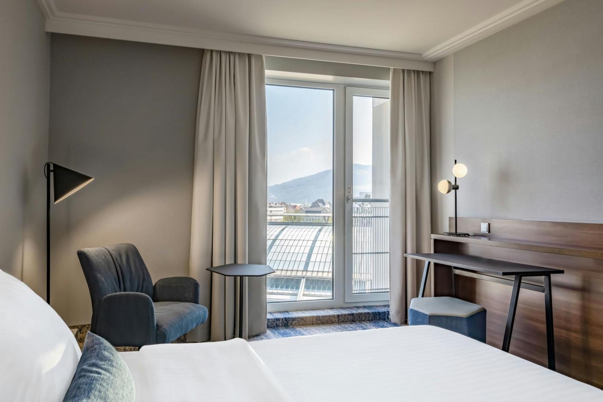 Courtyard By Marriott Linz Ξενοδοχείο Εξωτερικό φωτογραφία